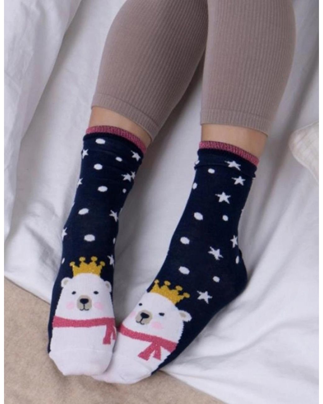 Totes Blue Isotoner Novelty-Ankle-F Novelty Socks Polar Bear