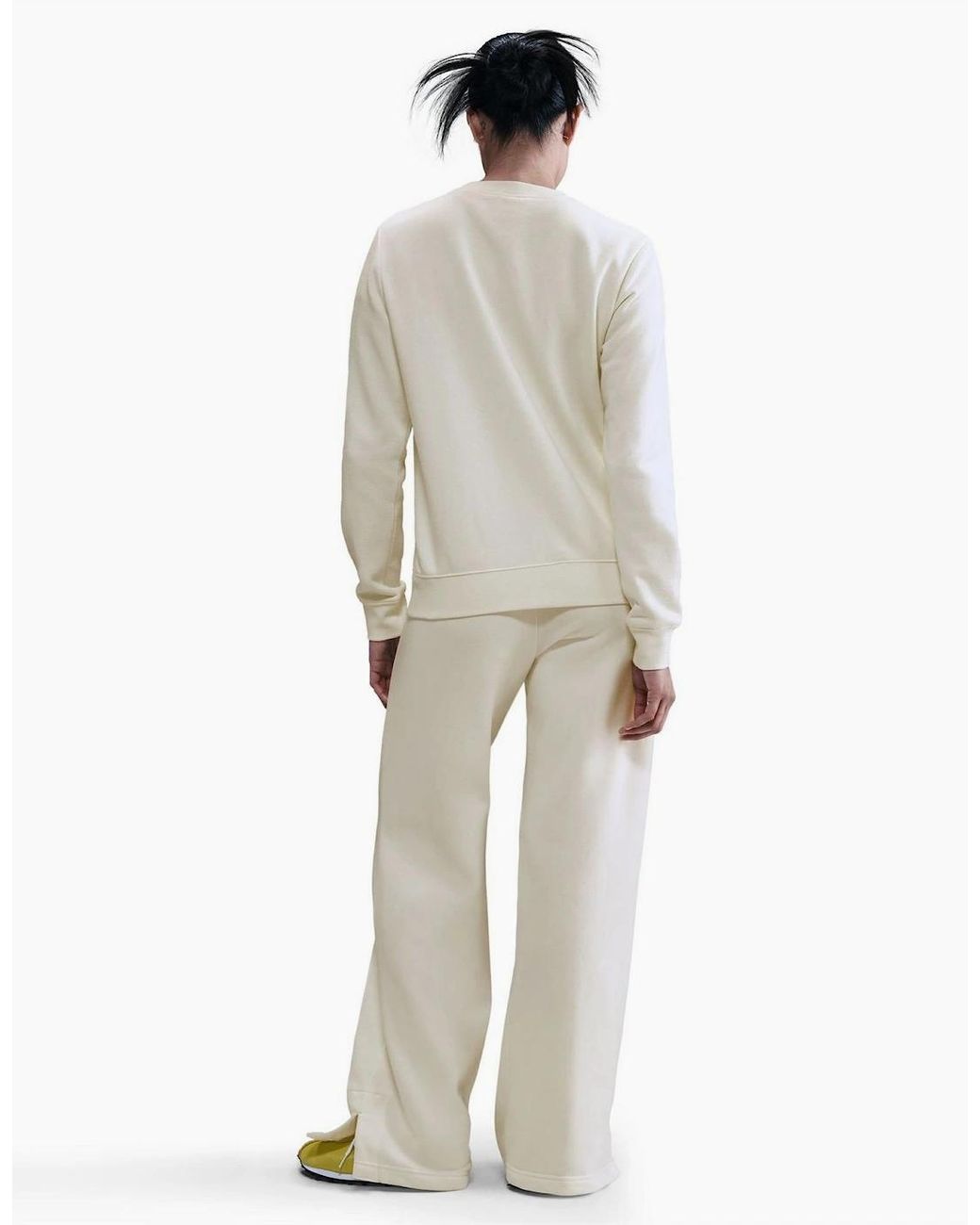 Nike White Classic Solid Patterned Wide Fit Sweatpants