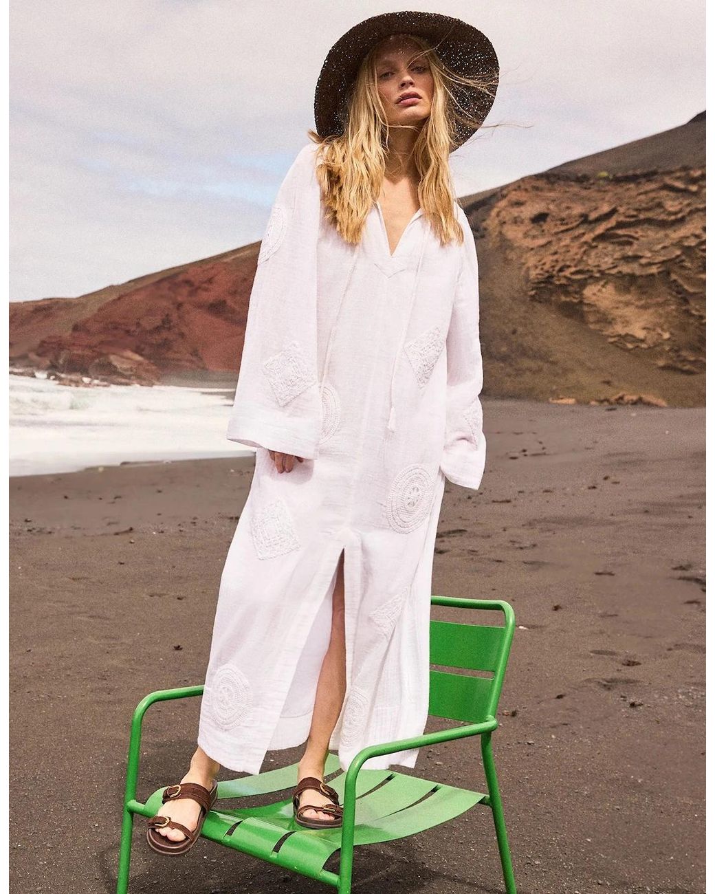 Ro&zo White Petite Cheesecloth Patchwork Kaftan Dress