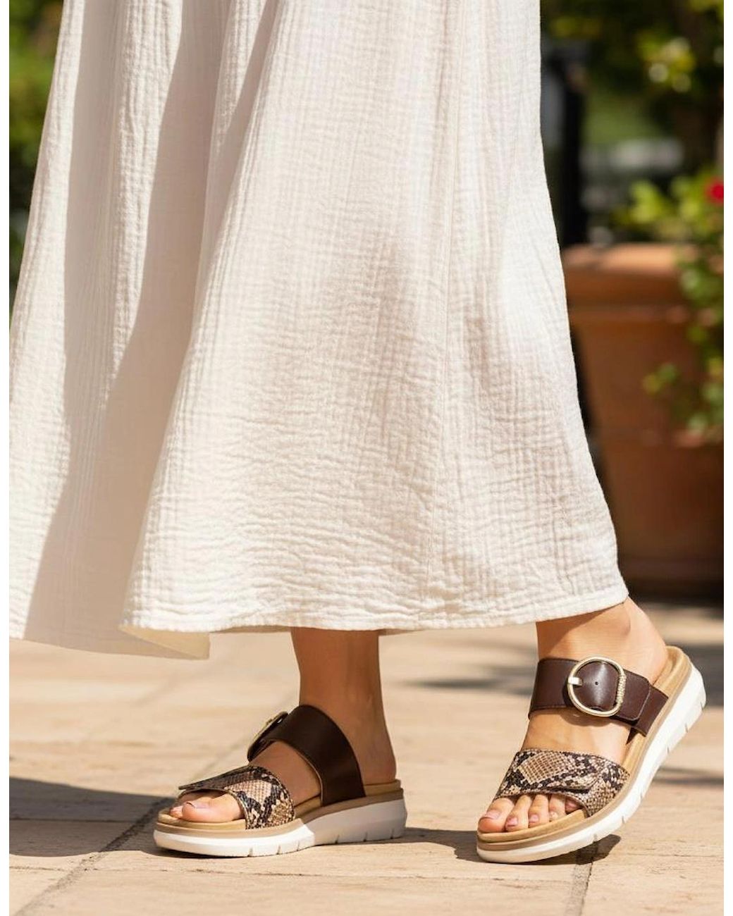 Remonte Brown D2K57 Cross Strap Sandals