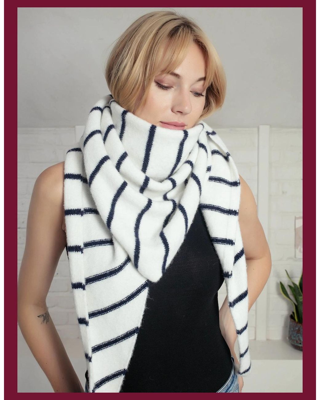 Nooki Design Multicolor Edwina Knitted Triangle Scarf