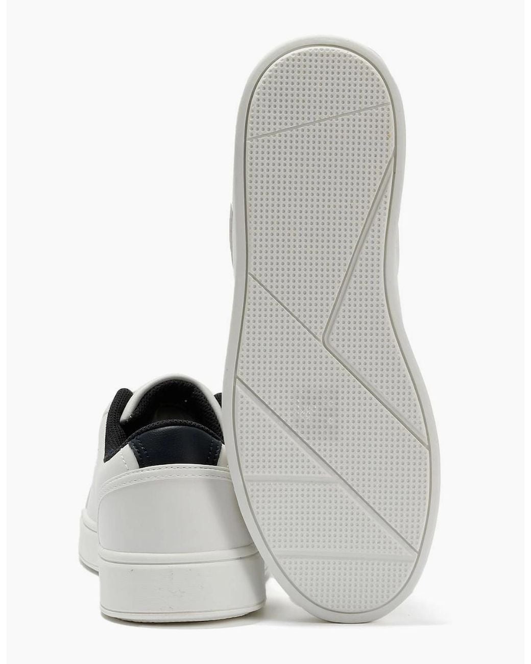 Bench White Wainwright Trainers for men
