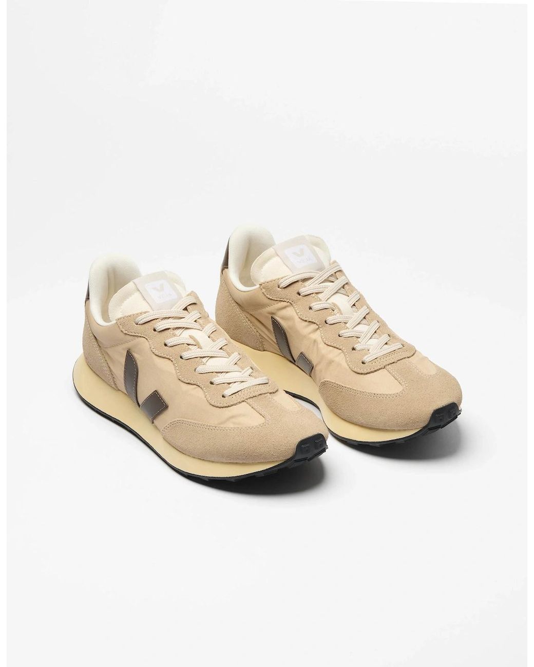 Veja Natural Rio Branco Ii Lite Nolyn Trainers
