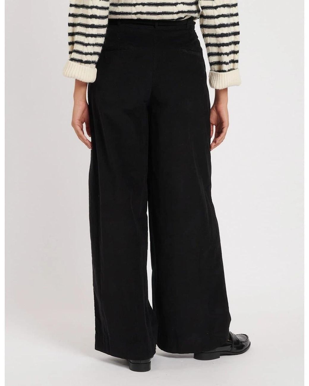 Nobody's Child White Solid Wide Leg Trousers