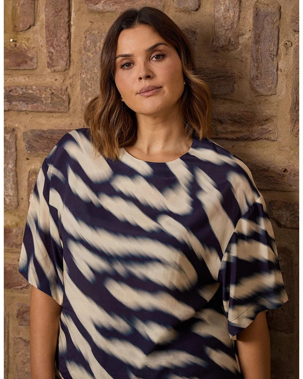 Live Unlimited London Blue Blurred Animal Print Elevated Woven Top