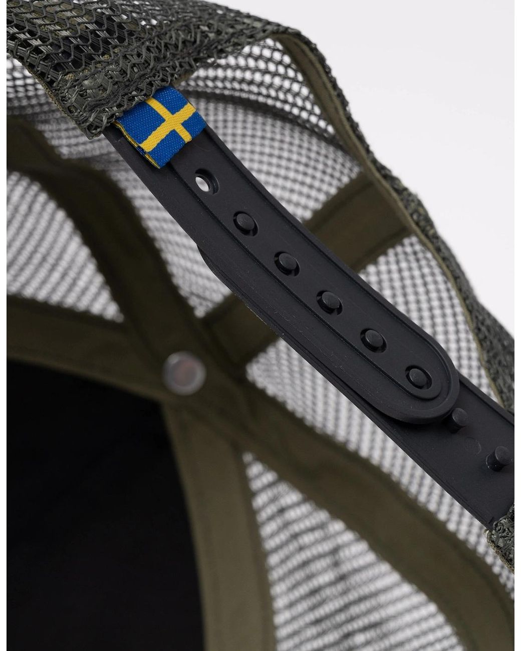 Fjallraven Green Langtradarkeps Cap for men