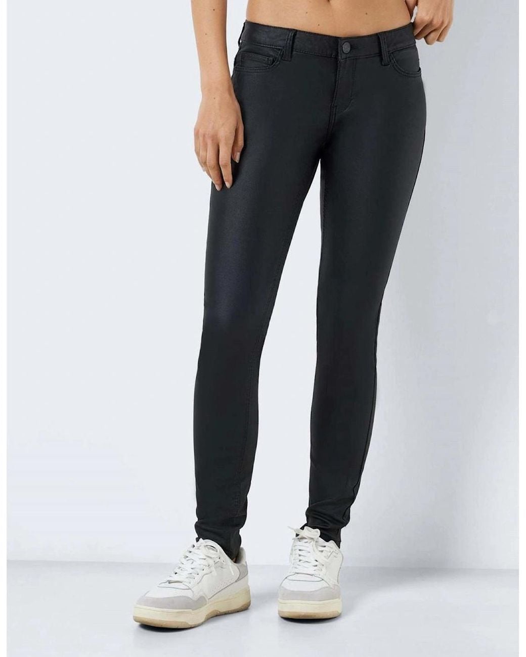 Noisy May Black Coated Solid Patterned Five Pocket Pants