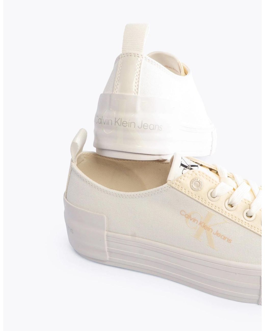Calvin Klein White Bold Vulcanised Trainers Creamy//Whisper