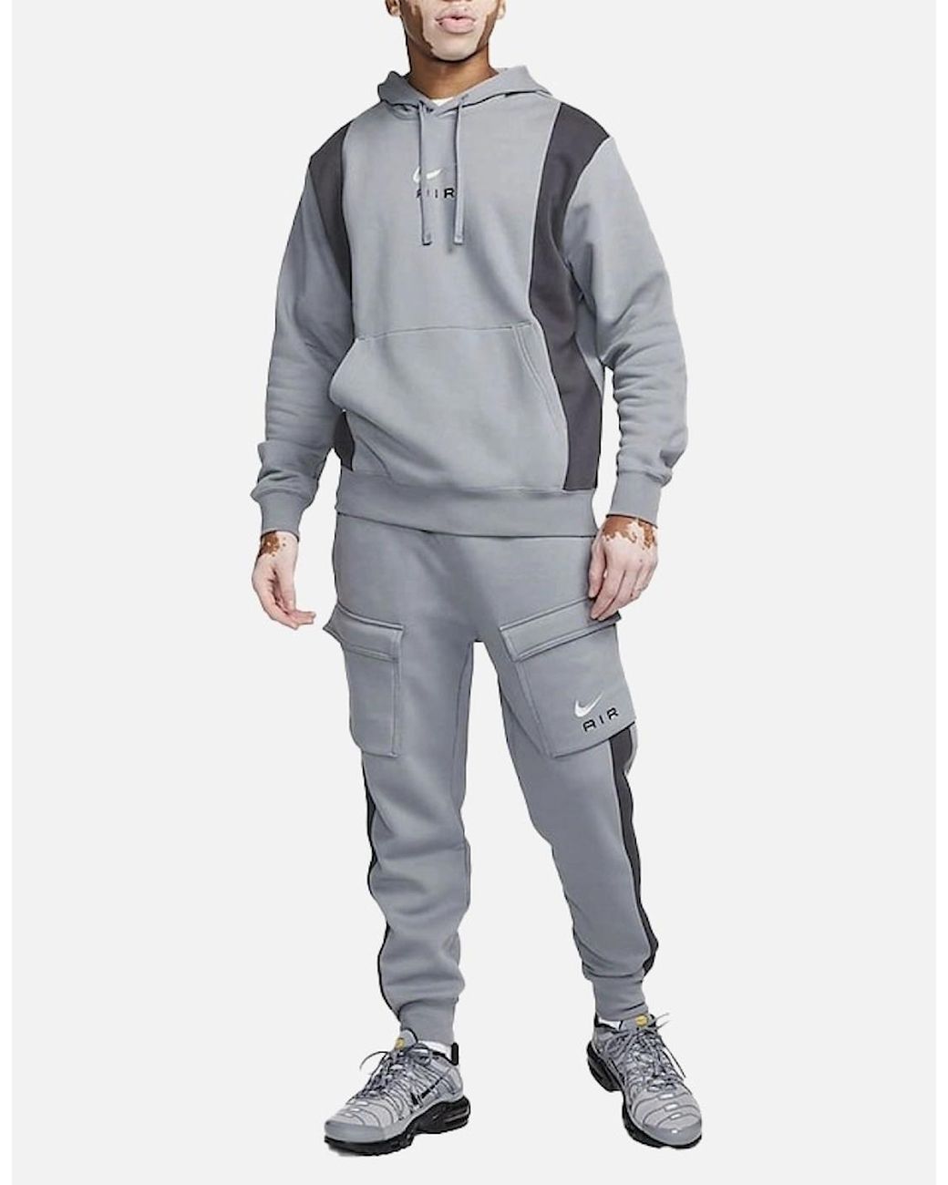 nike air cargo hoodie
