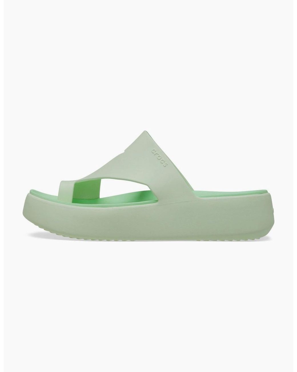 CROCSTM Green Getaway Platform Toe Loop Sandals