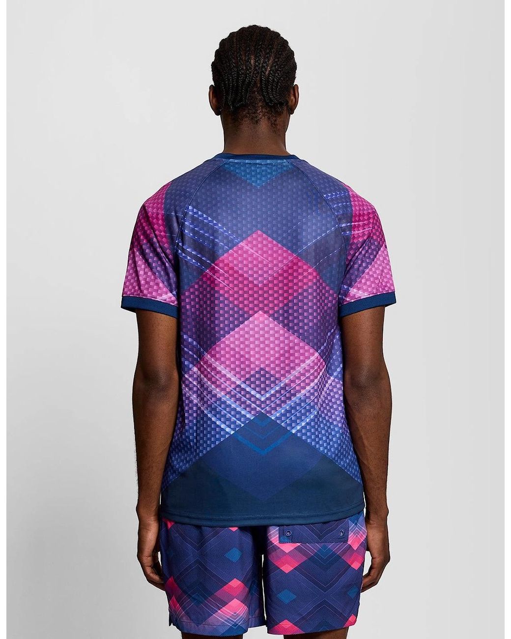 Lyle & Scott Purple Sports Chevron Football T-Shirt for men