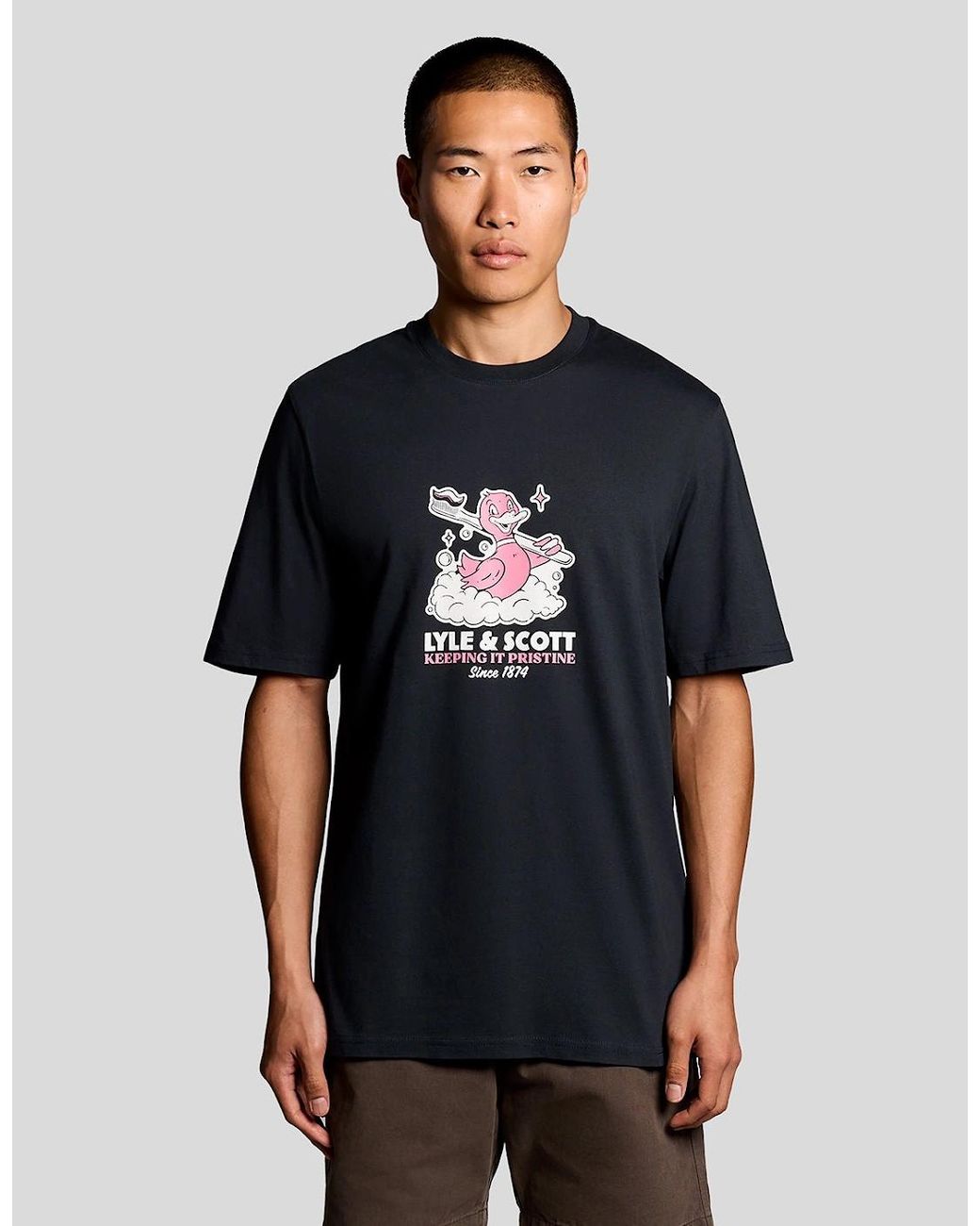 Lyle & Scott Black Chest Print Graphic T-Shirt for men