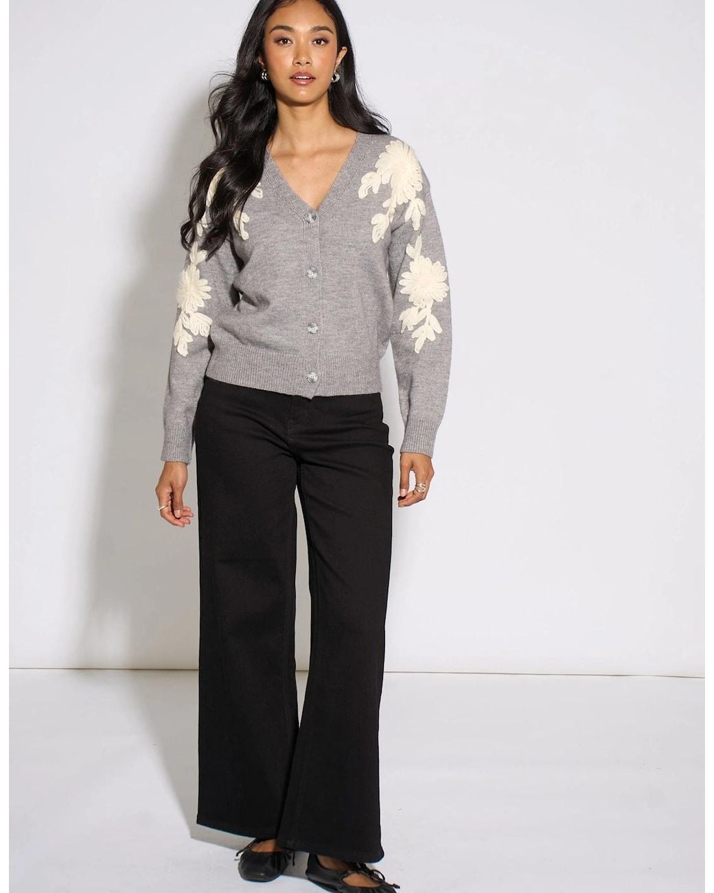 Gini London Gray Marl Floral Applique Button Front Cardigan