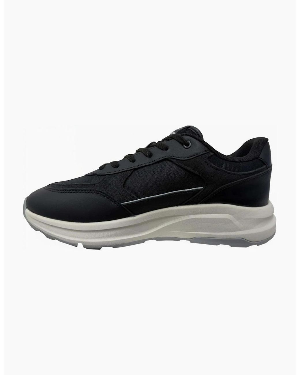 Lacoste Black Run Set 225 Trainers for men