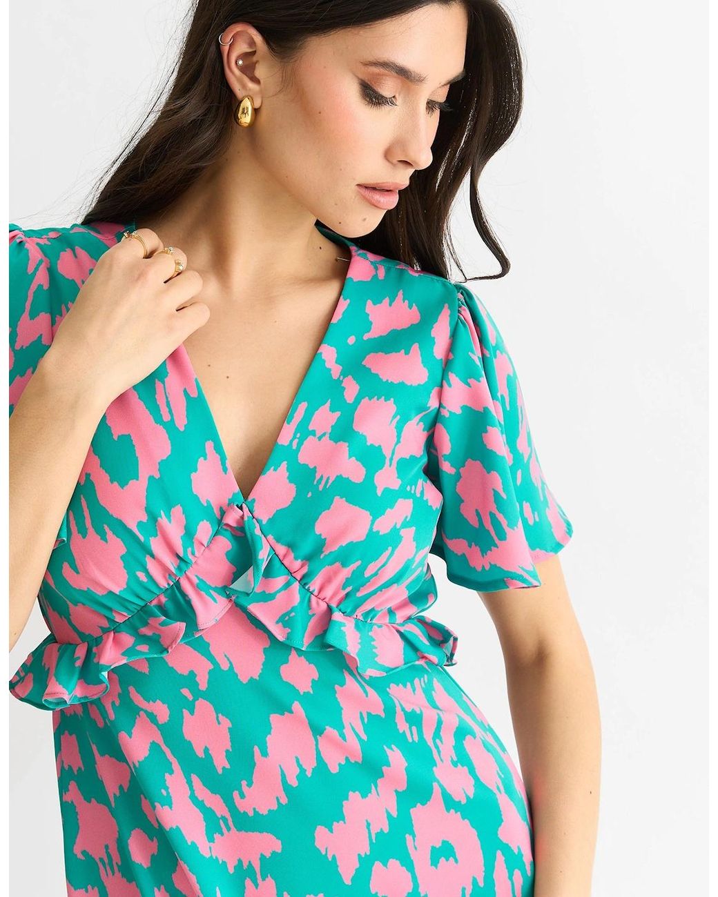 Gini London Blue Animal Print V Neck Ruffle Midi Dress