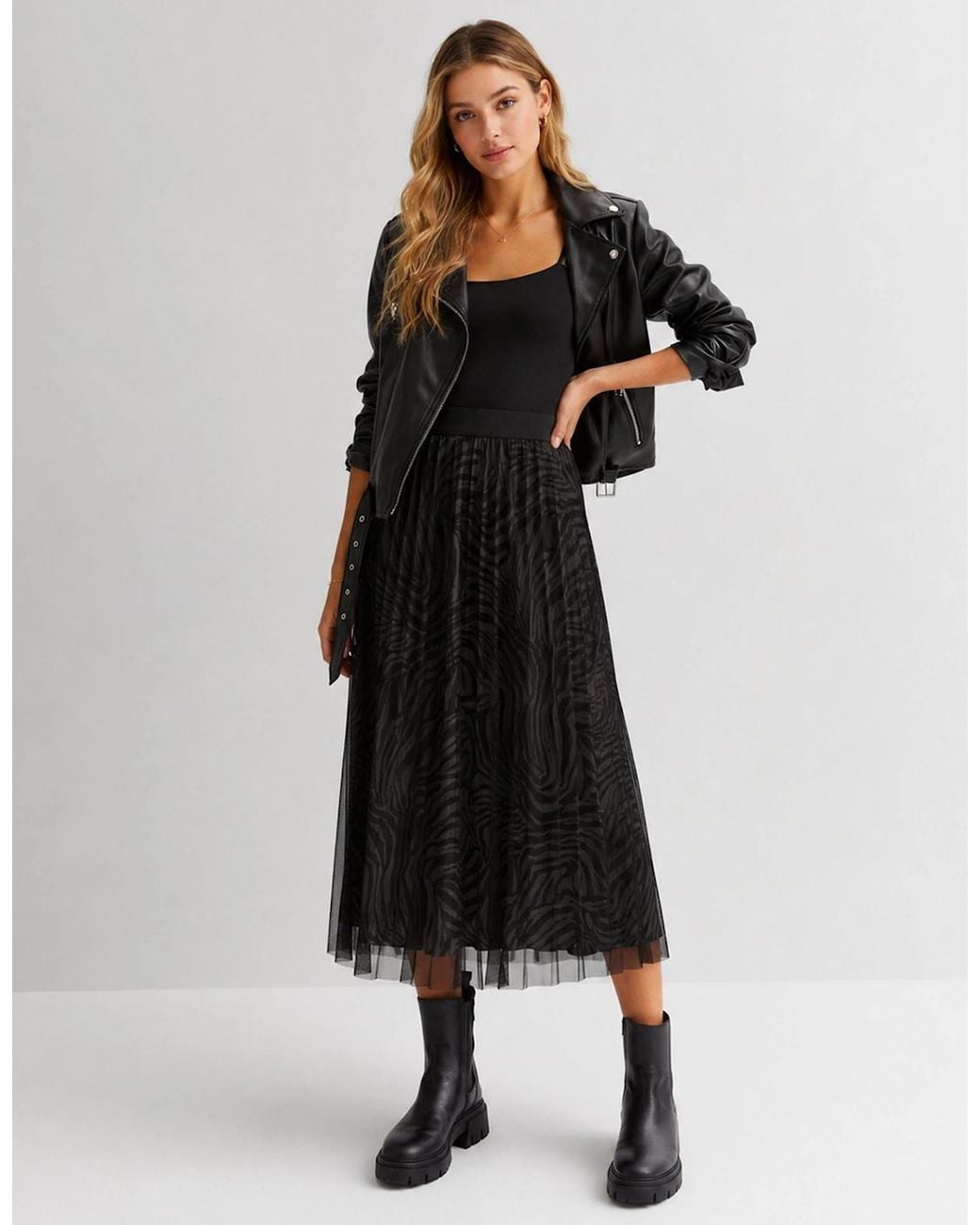 Gini London Black Animal Print Mesh Overlay Pleated Midi Skirt