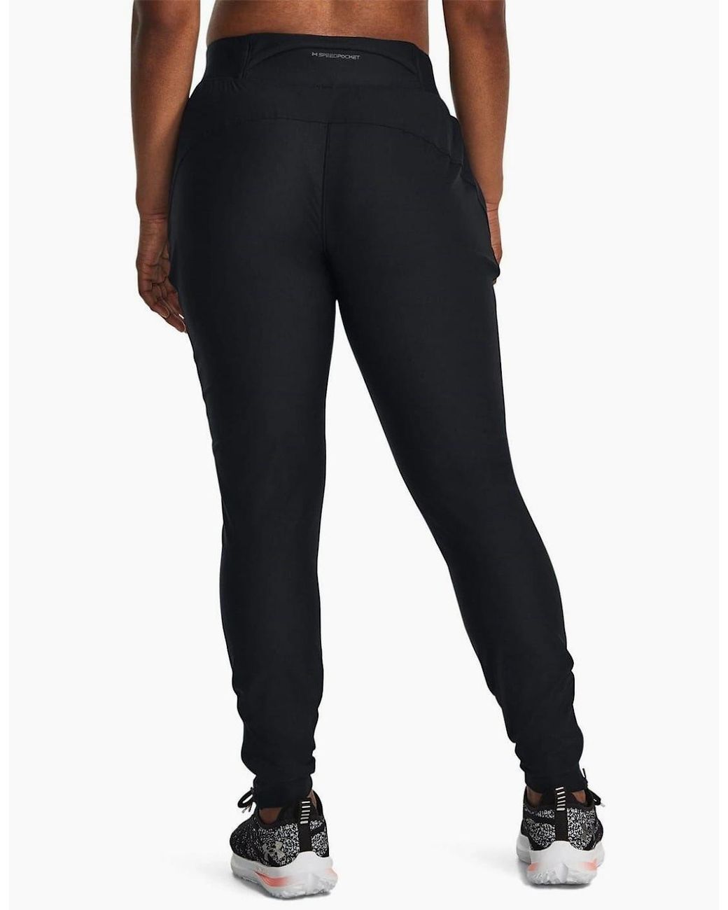 Under Armour Black Qualifier Elite Solid Patterned Slim Track Pants