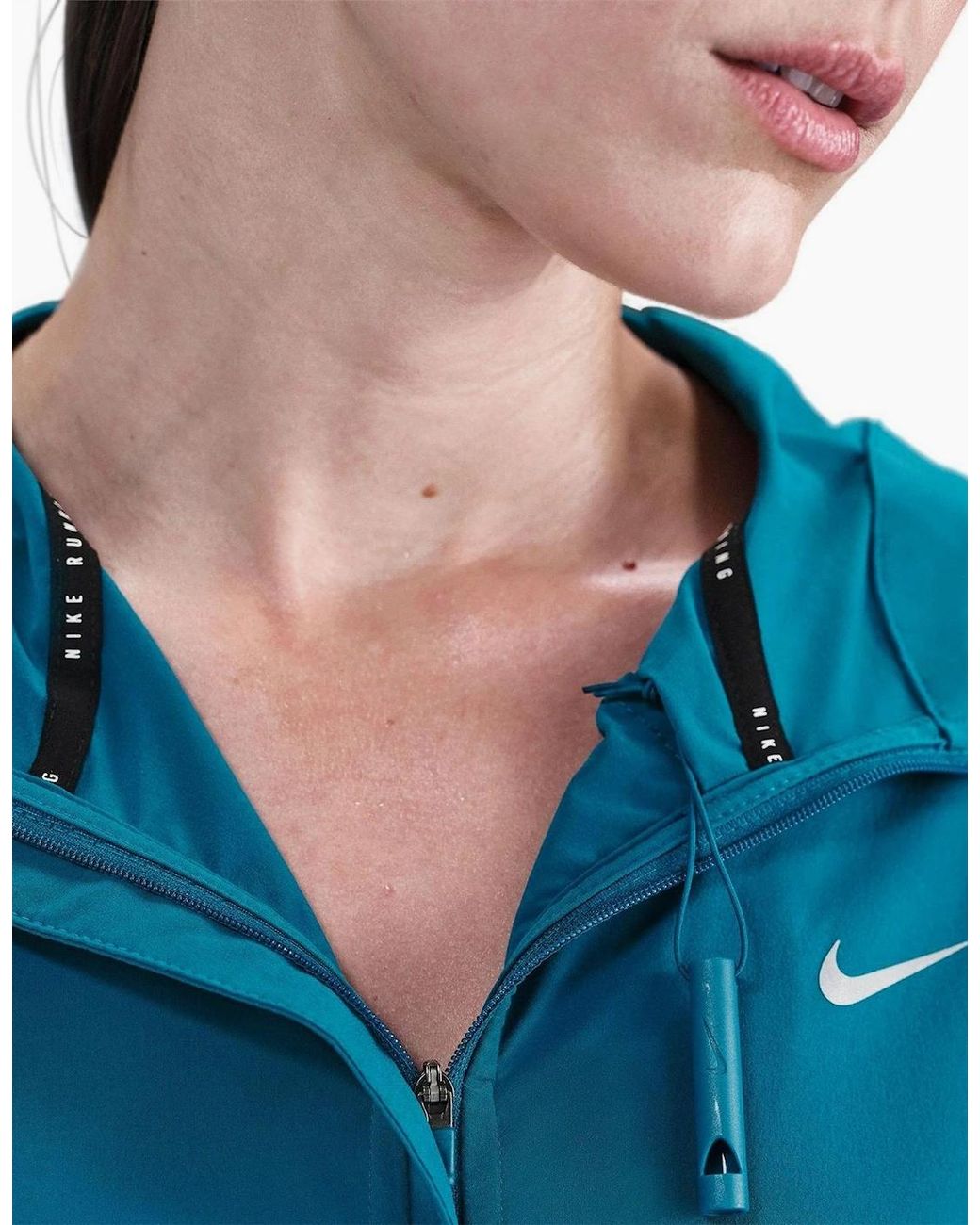 Nike Blue Solid Patterned Front Pocket Storm Flap Rain Coat