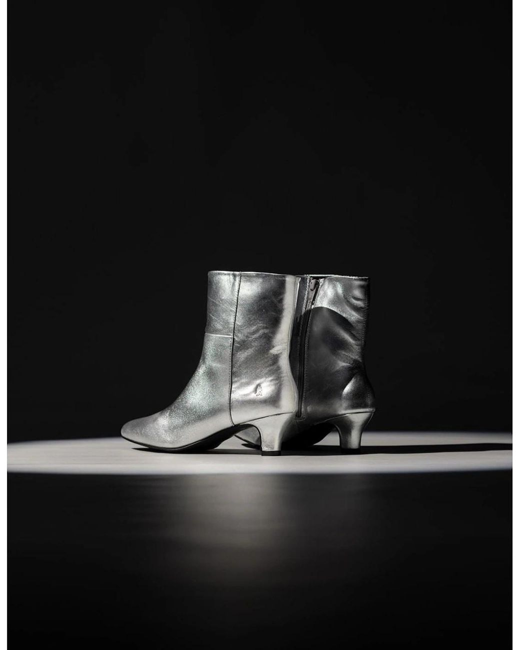 Hush Puppies White Nahla Heel Leather Heeled Ankle Boots