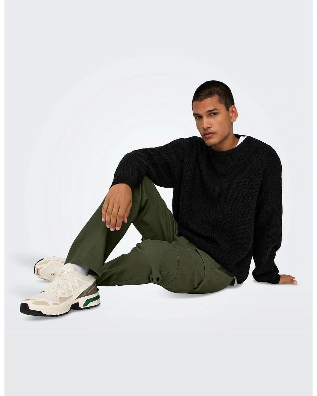 ONLY Black Solid Patterned Straight Cargo Pants for men