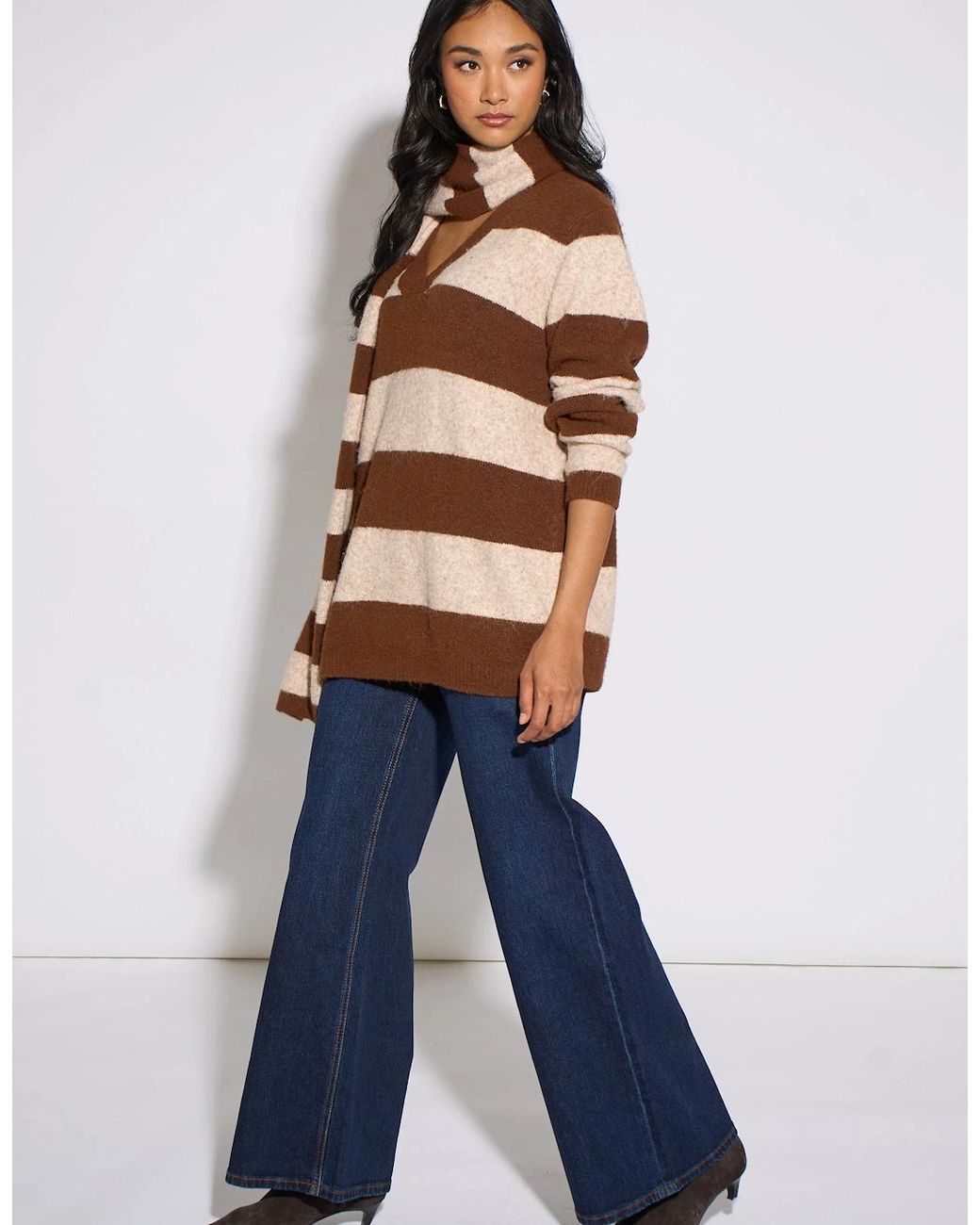 Gini London Brown Stripe V Neck Scarf Jumper