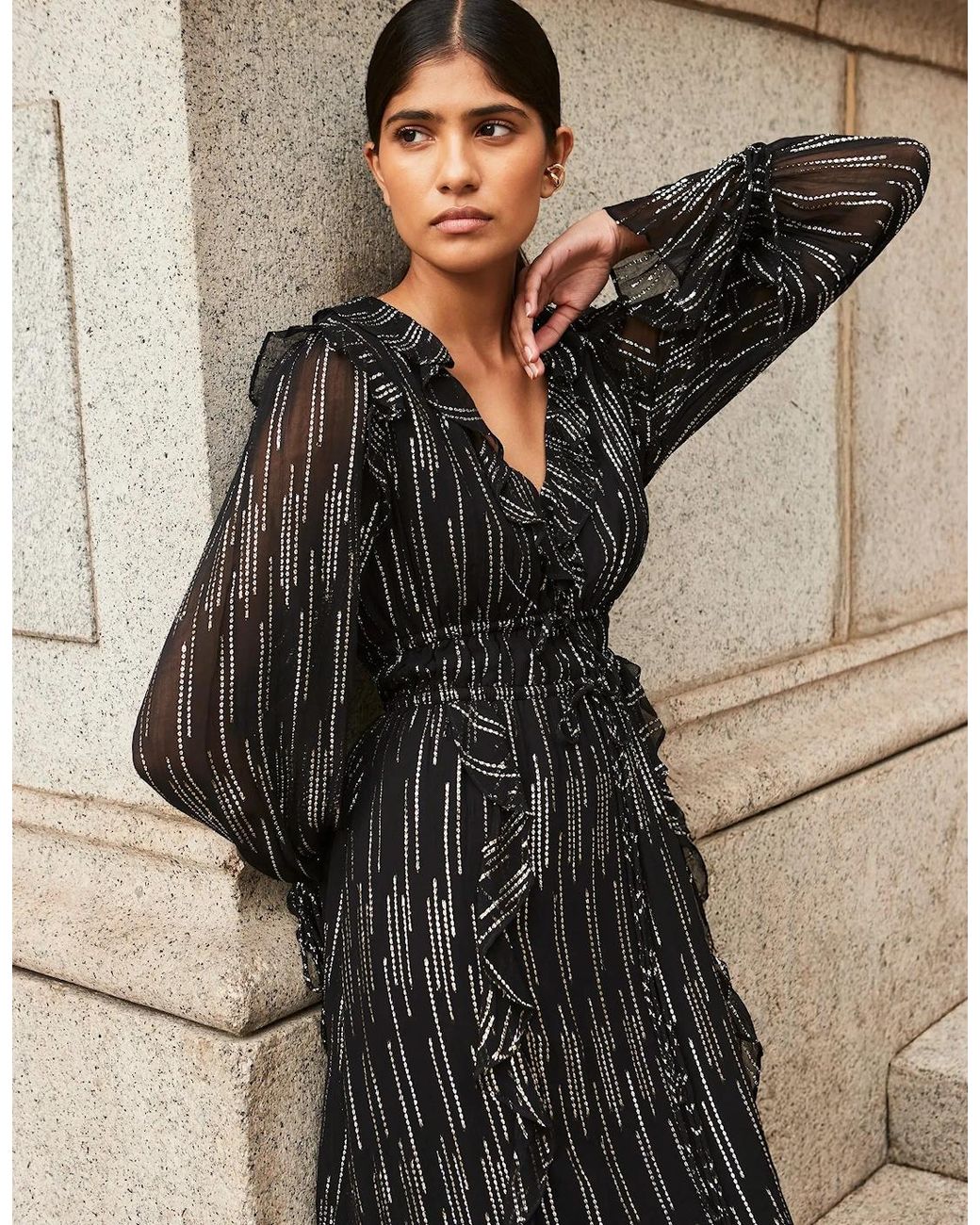Ro&zo Black Petite Lydia Foil Tie-Waist Midaxi Dress