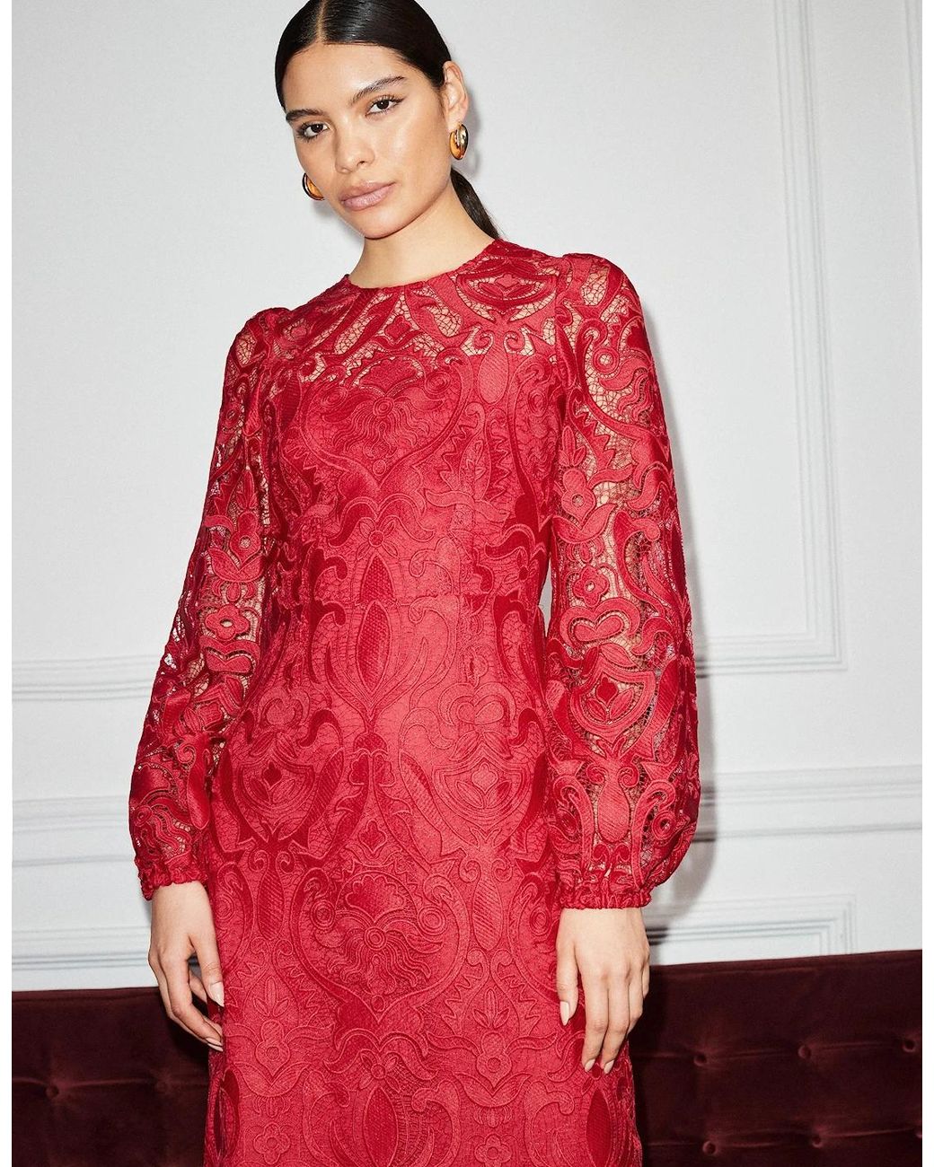 Ro&zo Red Kendall Lace Open Back Dress
