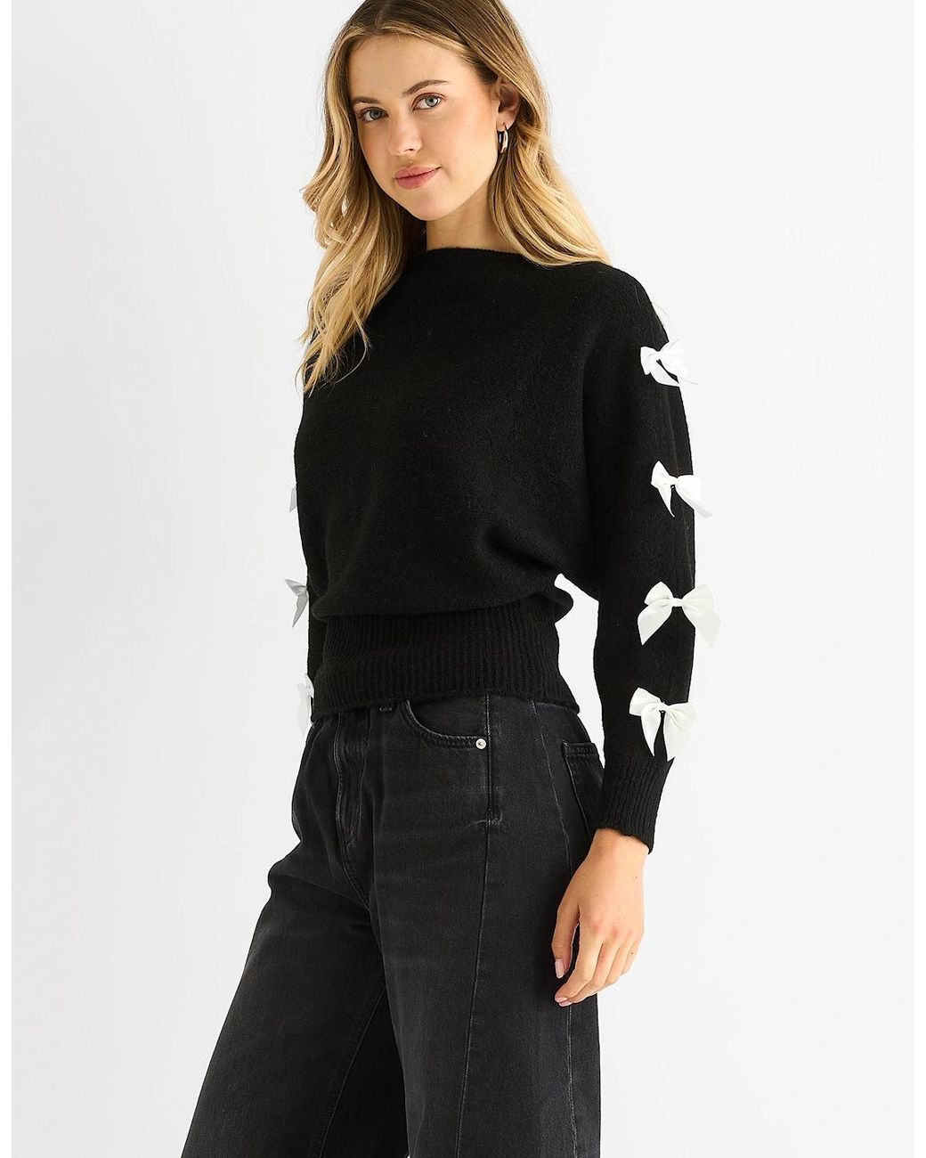 Gini London Black Slash Neck Crop Bow Knit Jumper
