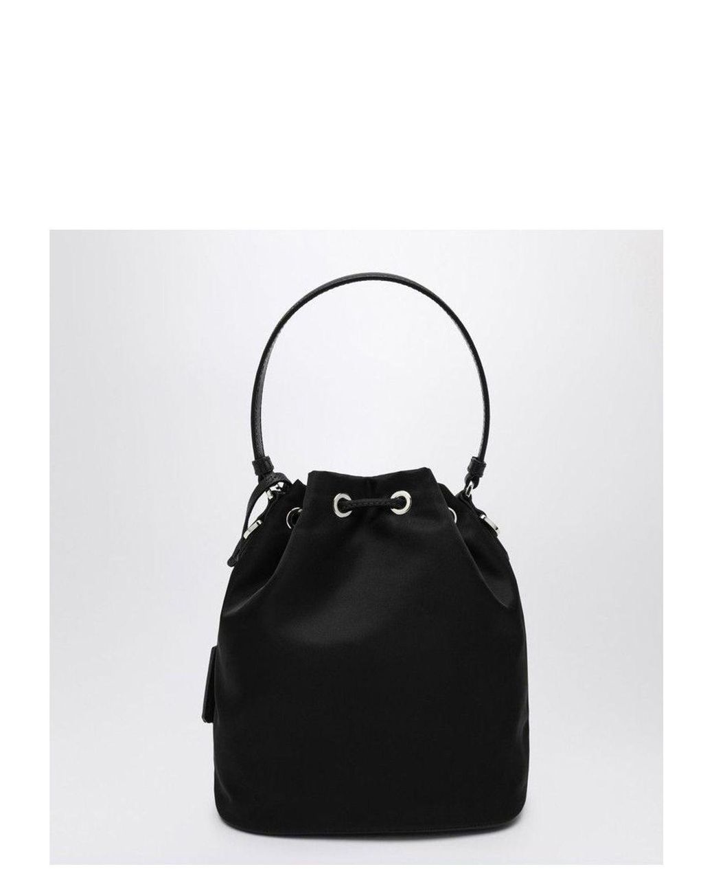 ショルダーバッグ・ポシェット PRADA MINI BAG IN RE-NYLON WITH EMBROIDERY Prada Re-Nylon Mini Bag With Embroidery in Black | Lyst