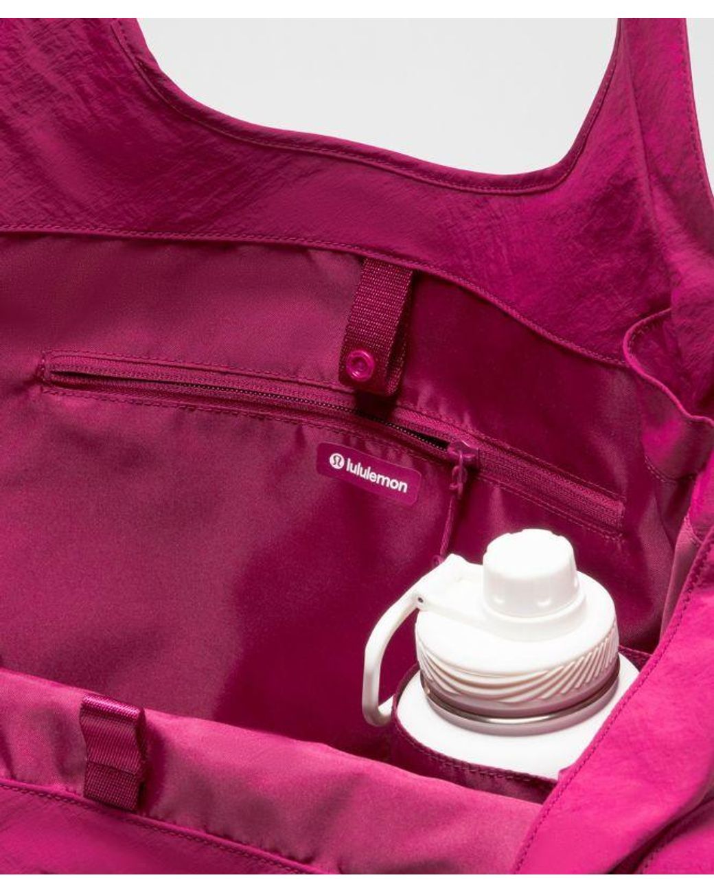 lululemon athletica Pink – Slouchy Shoulder Bag 19L –