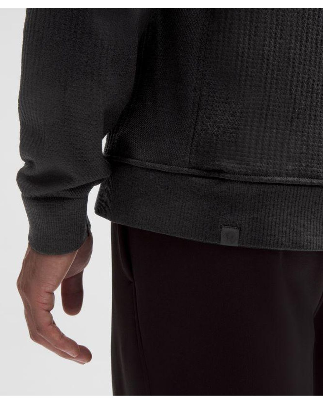 lululemon athletica Black – Engineered Warmth Half Zip Sweatshirt – – Size Large for men
