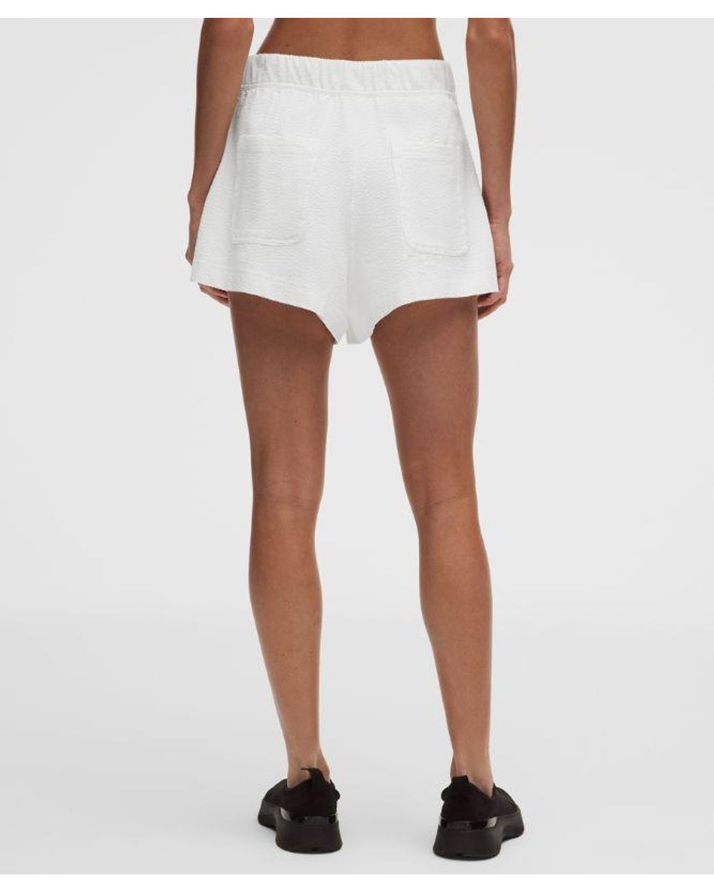 lululemon athletica White – Seersucker High-Rise Pleated Shorts – 3.5" – – Size Large