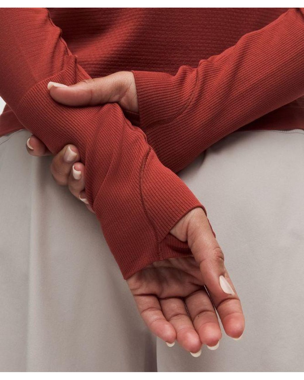 lululemon athletica Red – Swiftly Tech Long-Sleeve Shirt 2.4 Waist Length – /Burgundy – Size 4