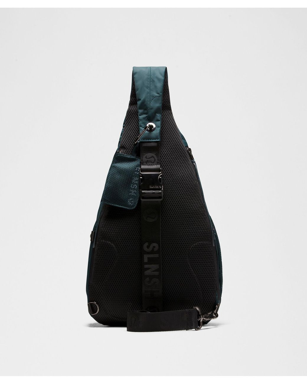lululemon  Oversized Sling Bag 7.5L Slnsh Collection  in Blue | Lyst