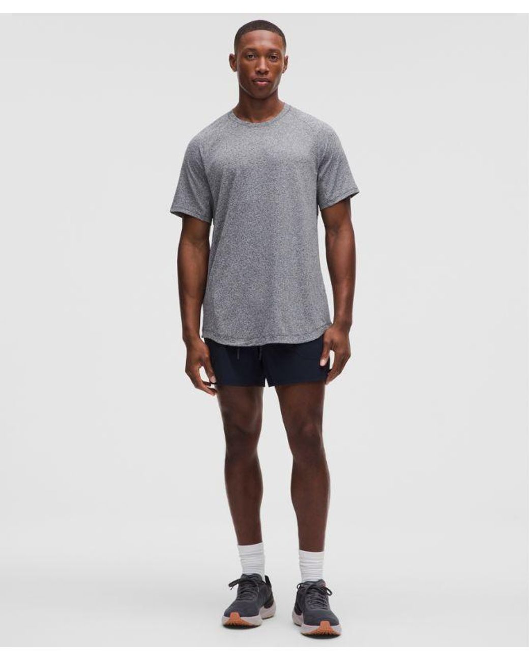 lululemon athletica Gray – License To Train Short-Sleeve Shirt – – Size Large for men