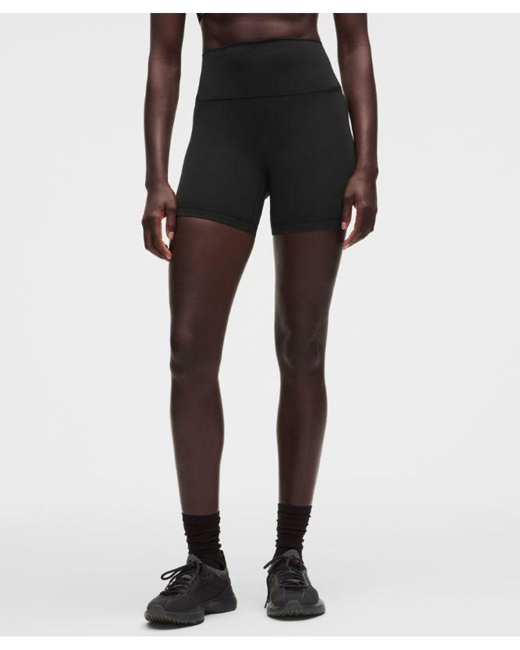 lululemon athletica Gray – Wunder Train No Line High-Rise Shorts – 6" – – Size 4
