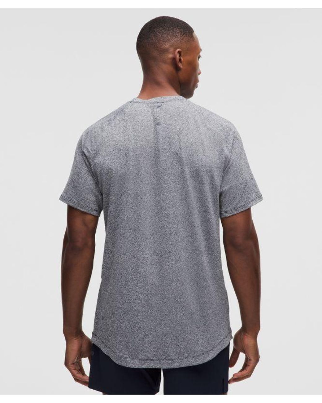 lululemon athletica Gray – License To Train Short-Sleeve Shirt – – Size Large for men
