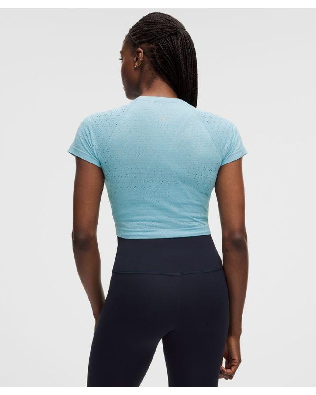 lululemon athletica Blue – Swiftly Tech Cropped Short-Sleeve Shirt 2.0 – /Pastel – Size 8