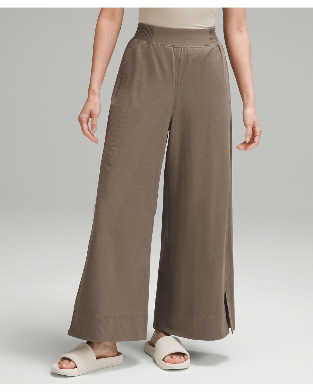 lululemon athletica Stretch Woven High-rise Wide-leg Cropped Pants - Color  Brown - Size L