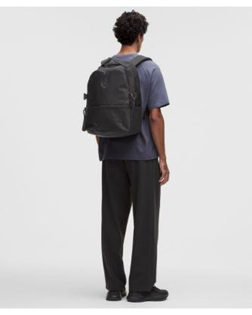 lululemon athletica Black – New Crew Backpack Large 30L –