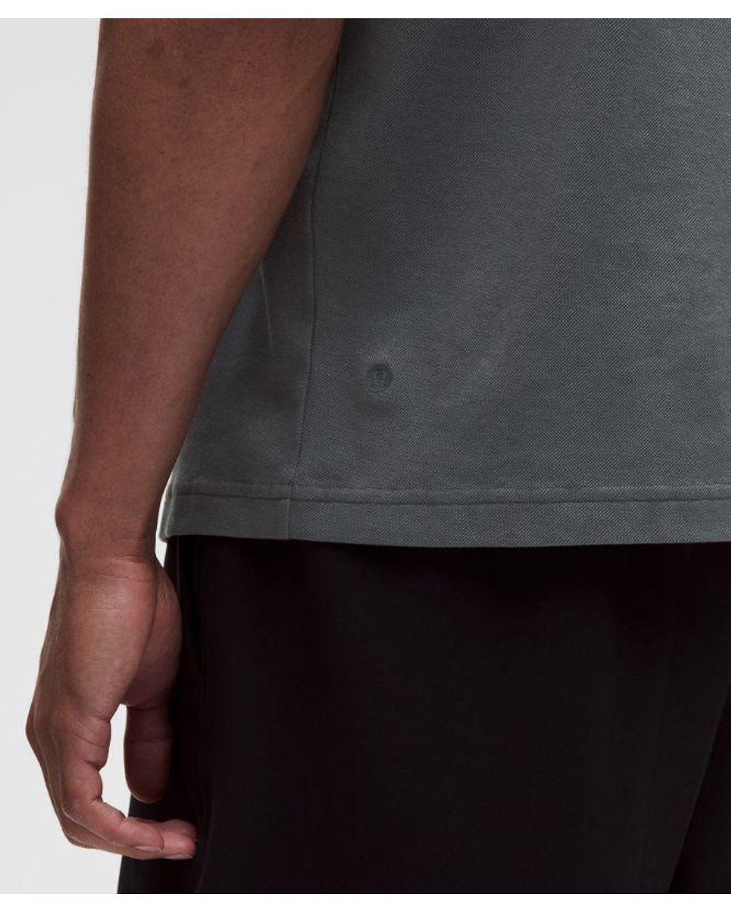 lululemon athletica Gray – Pique Performer Relaxed T-Shirt – – Size Large for men