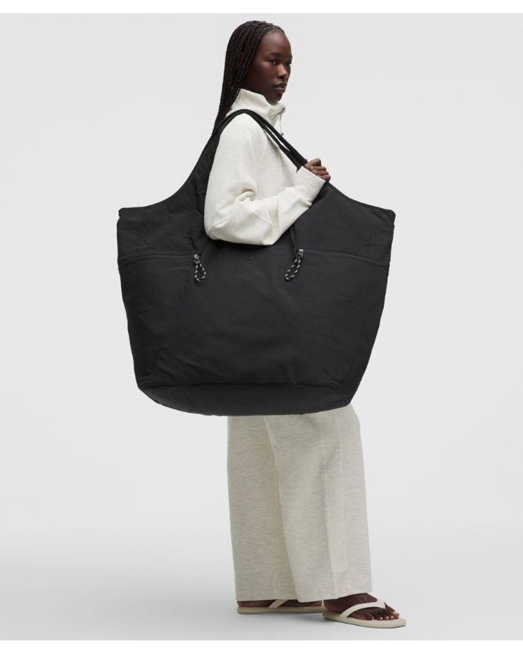 lululemon athletica Black – Big-Ass Bag 80L –