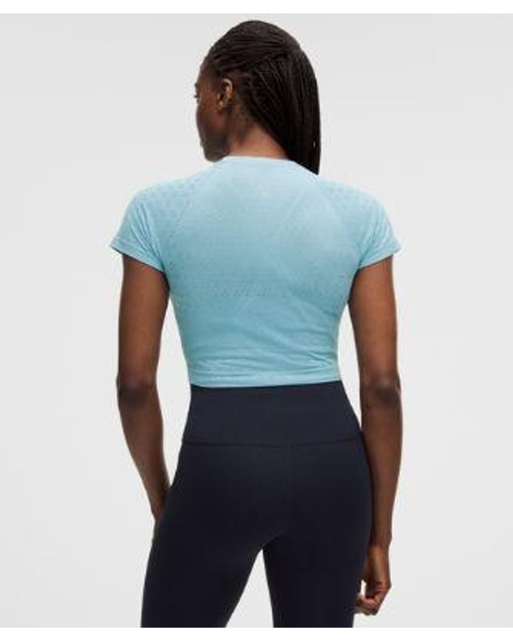 lululemon athletica Blue – Swiftly Tech Cropped Short-Sleeve Shirt 2.0 – /Pastel – Size 8