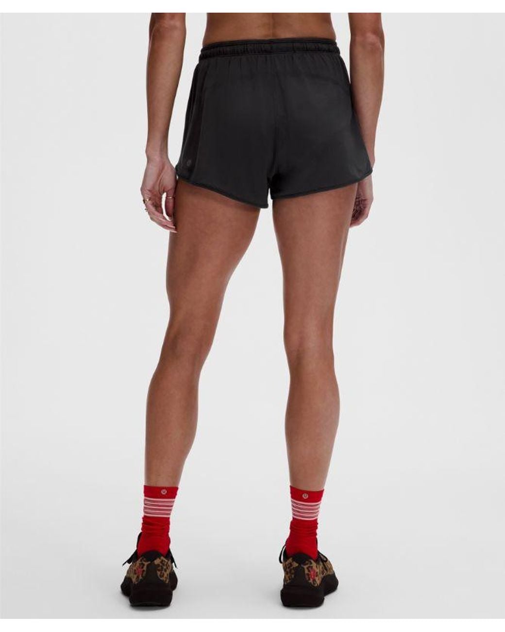 lululemon athletica Black – Swiftly Mid-Rise Shorts – 3" – – Size 4