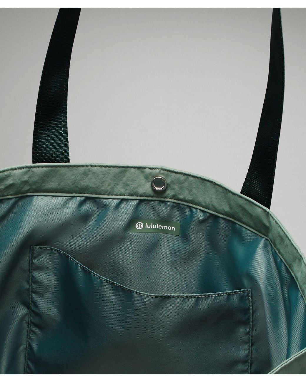 lululemon Daily Multi-Pocket Tote Bag 20L //Pastel in Green | Lyst lululemon Daily Multi-Pocket Tote Bag 20L //Pastel in Green | Lyst
