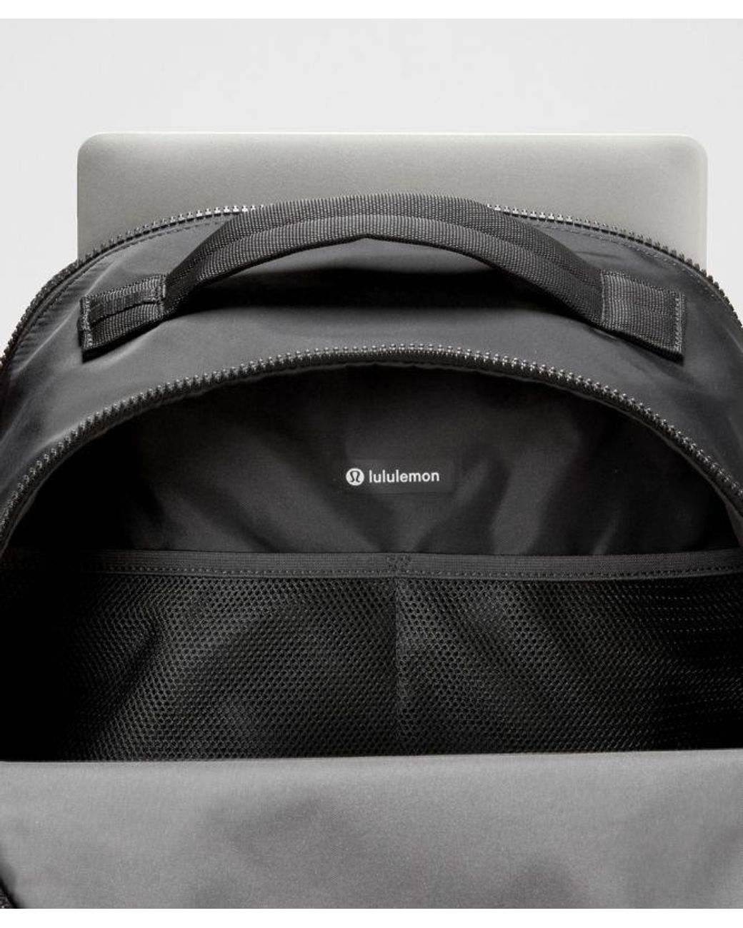 lululemon athletica Black – New Crew Backpack Large 30L –