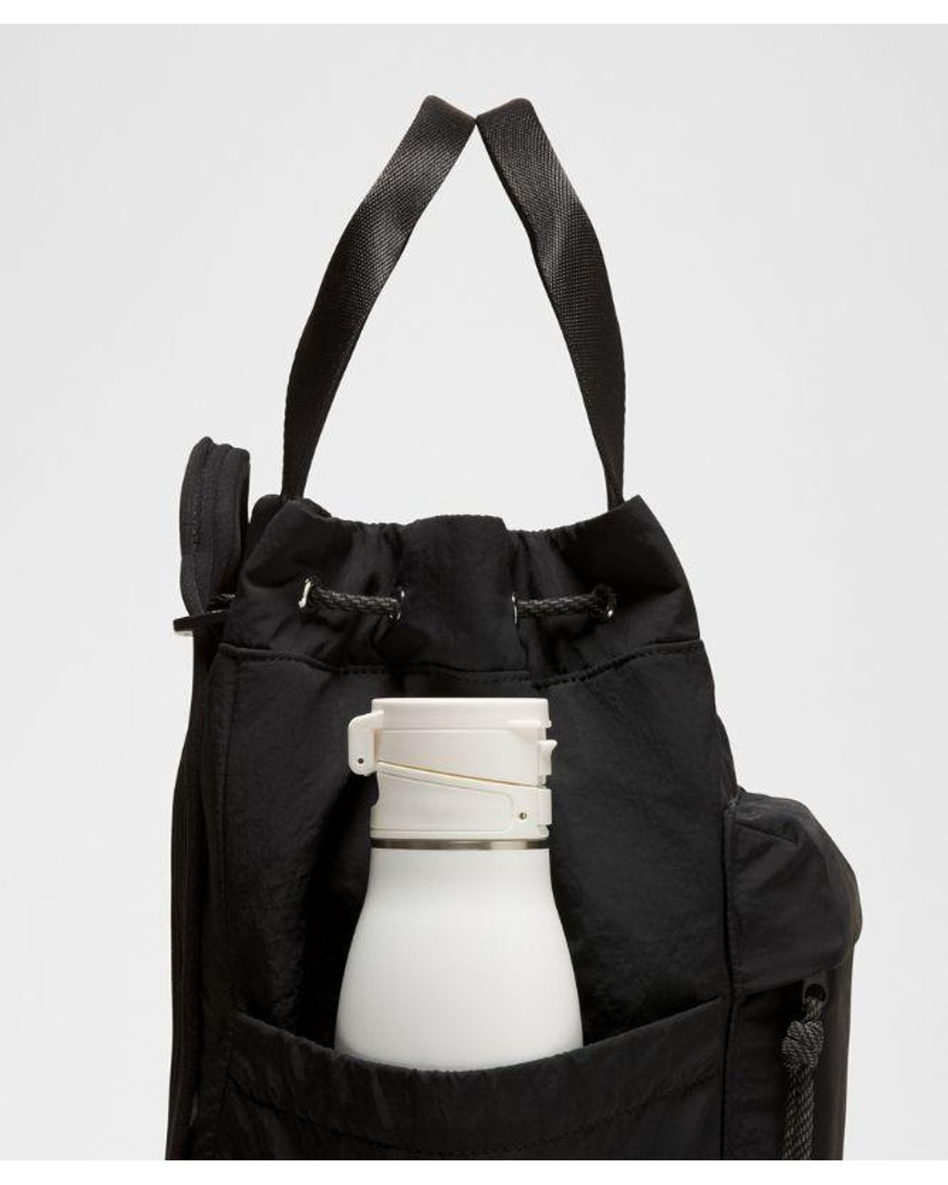 lululemon athletica Black – Convertible Drawstring Bucket Bag Small 13.5L –