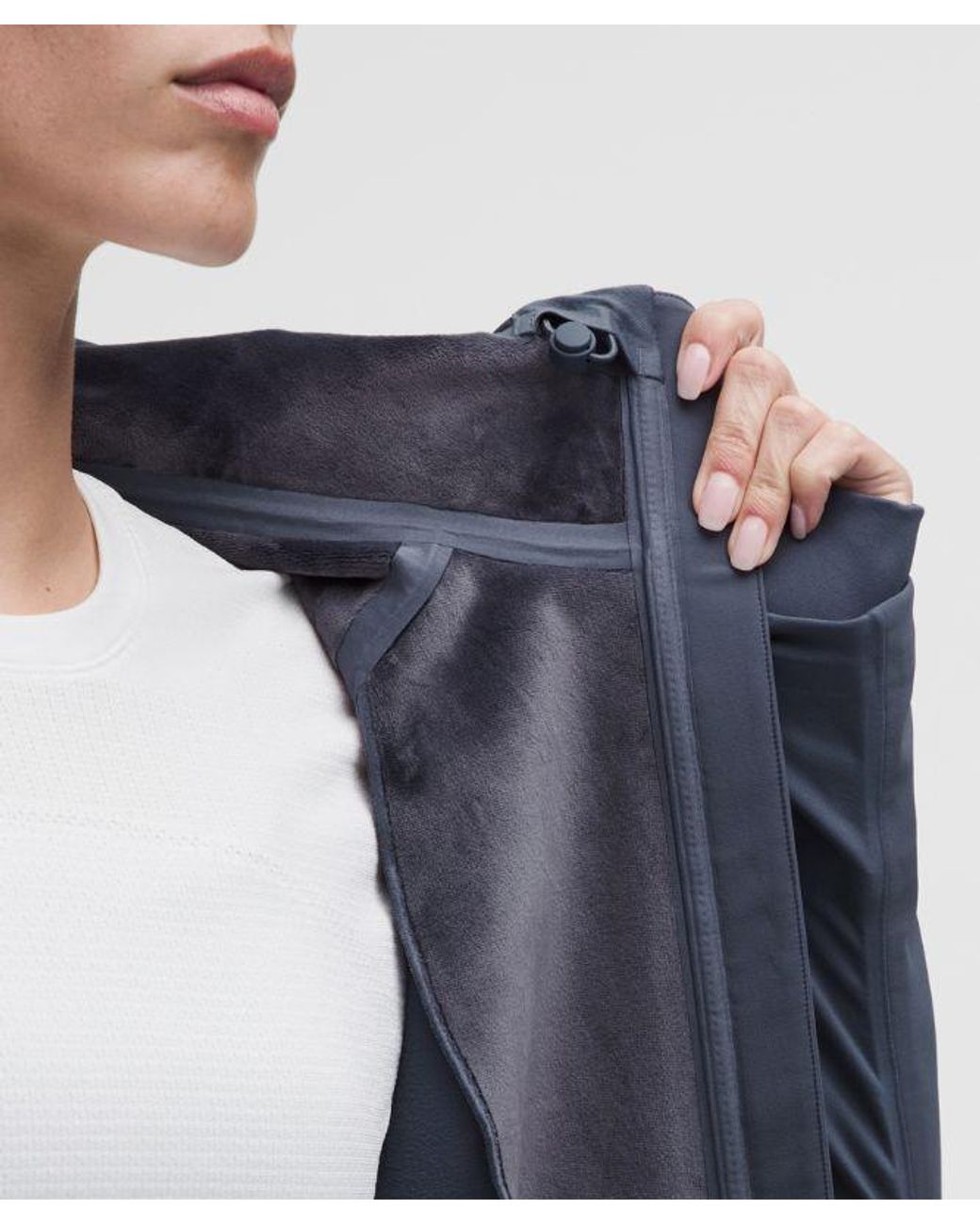 lululemon athletica Blue Cross Chill Performance Jacket