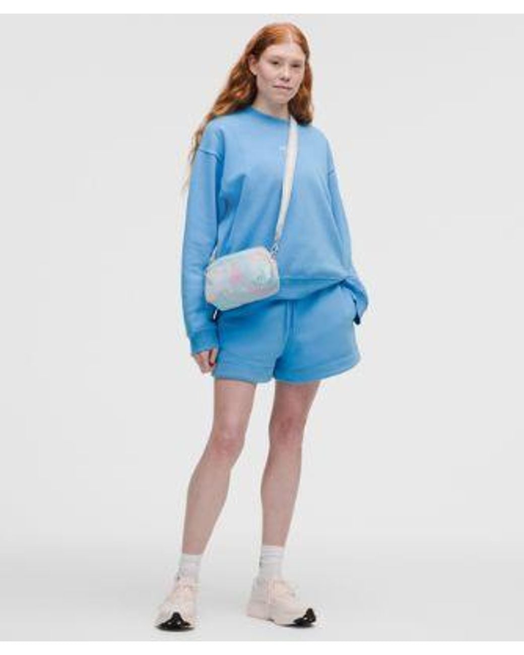lululemon athletica Blue – Everywhere Crossbody Bag 2L Print Pride – /Pastel