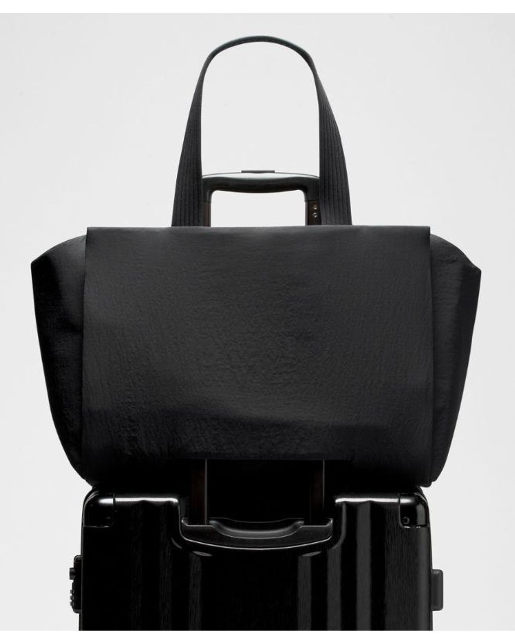 lululemon athletica Black Triple Compartment Tote Bag 18L